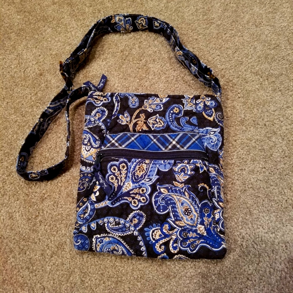 Vera Bradley Windsor Navy Paisley Hipster Crossbody Bag